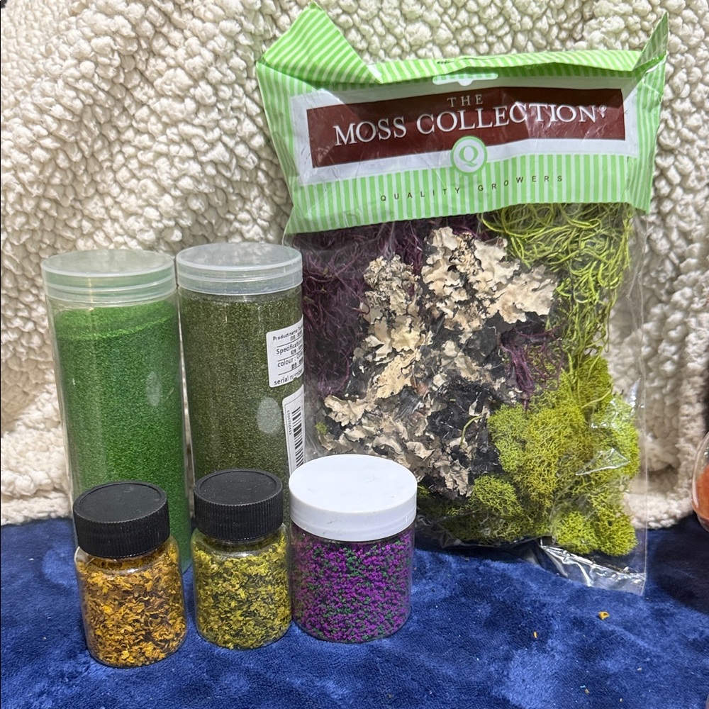 Mixed Craft Moss & Decorative Flock - Green, Purple, Yellow